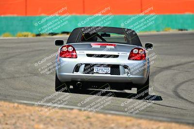 media/Oct-18-2025-Extreme Speed (Sat) [[d6d7e1fef1]]/Group 5/Session 2 (Turn 3)/